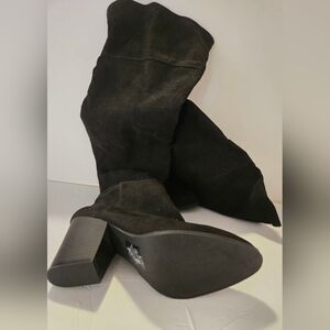NEW Black Suede Women's Boots Size 9